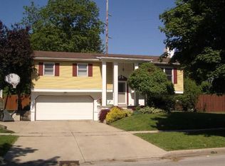 1325 Winghaven Rd, Maumee, OH 43537