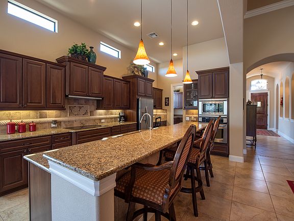 2nd image of 112 Desert Forest Ct