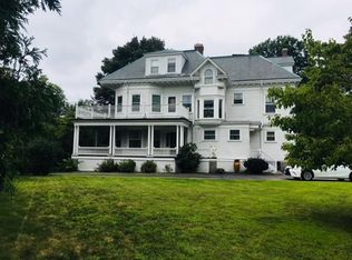 414 Jamaicaway #TOP, Boston, MA 02130