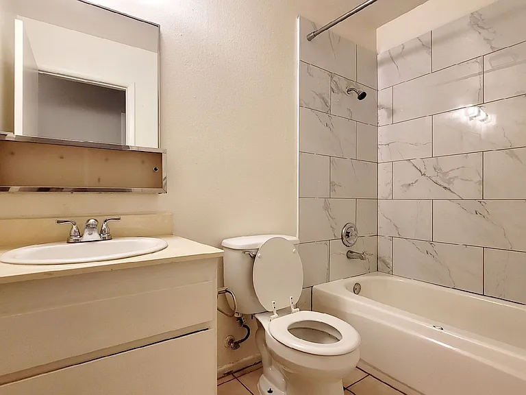 7123 Clearwater Ave — Photo 9