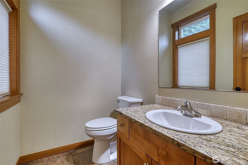4th image of 1307 Pelican Pl #A