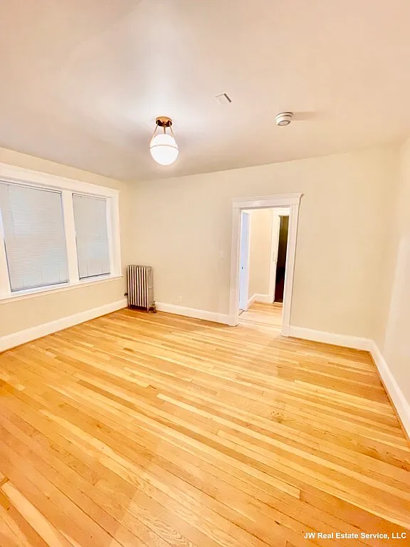 Studio, 345 sqft, $2,450 — Photo 4