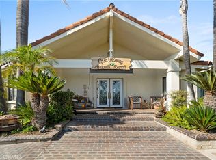 17850 Vista Del Lago Dr, Riverside, CA 92503