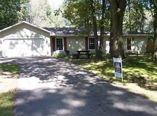 6148 Scotch Blue St, Jackson, MI 49201