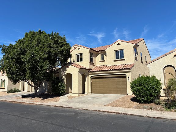 2nd image of 92 W Aster Dr