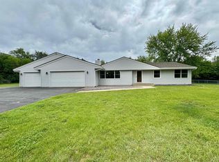 15551 Cannell Rd, Rockton, IL 61072
