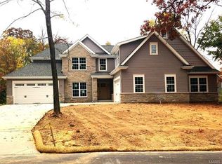 712 Connie Ln, Ballwin, MO 63021