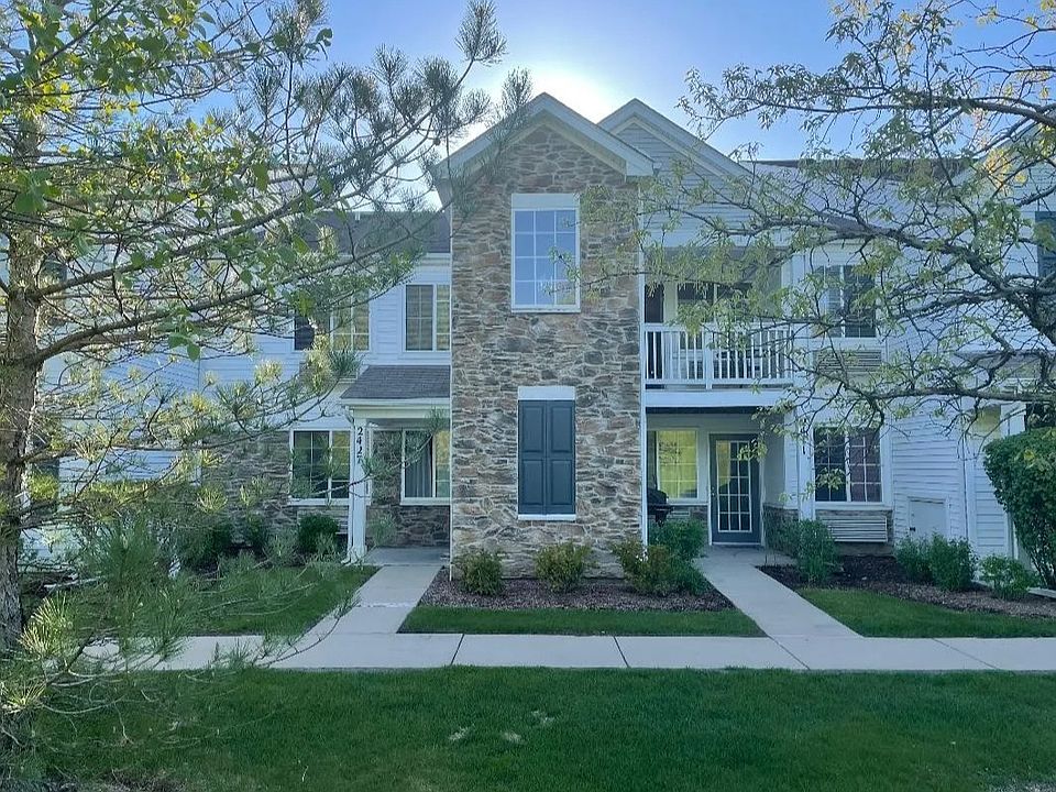 1st image of 2427 Silverstone Dr