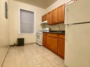 47-18 44th St #3F, Woodside, NY 11377