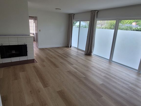 2nd image of 10081 Melody Park Dr
