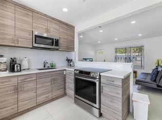 301 NW 34th St #3404, Miami, FL 33127