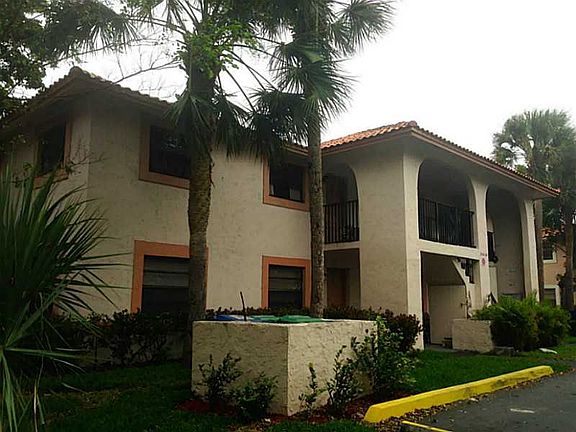 2nd image of 3580 NW 116th Ter