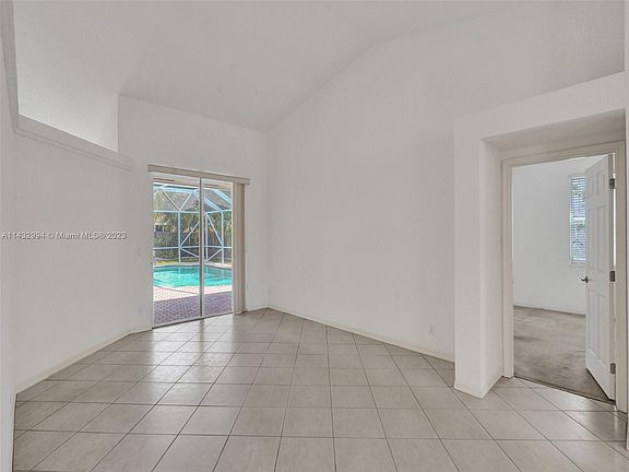 4th image of 13135 NW 13th St