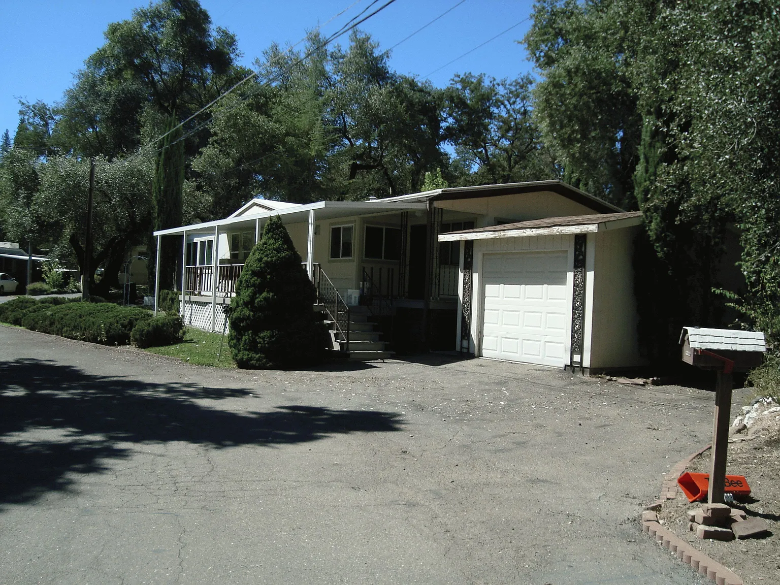 2900 Parkway Dr Spc 25 photo 1