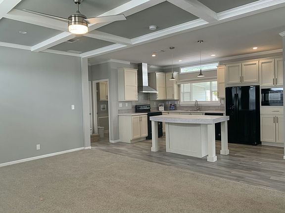 4th image of 437 Bimini Cay Cir