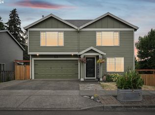 19199 Barrington Ave, Sandy, OR 97055