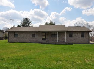 324 Circle Dr, Crossville, TN 38572