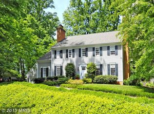 7508 Lynn Dr, Chevy Chase, MD 20815