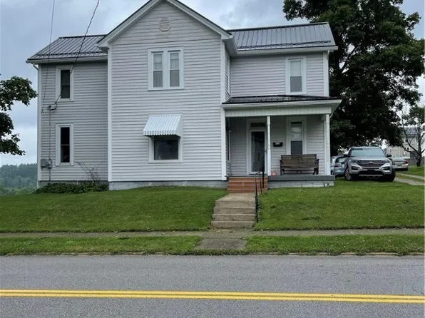 519 W Main St, Barnesville, OH 43713