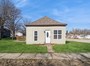 622 N 7th St, Winterset, IA 50273