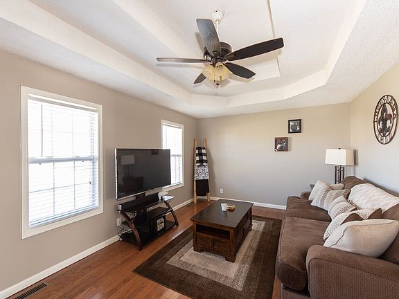 2nd image of 1479 Wilderness Way