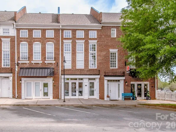 21329 Catawba Ave, Cornelius, NC 28031