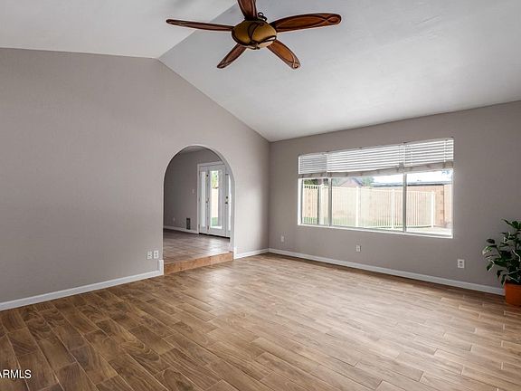 2nd image of 5138 W Desert Cove Ave