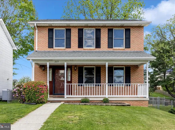 205 E G St, Brunswick, MD 21716