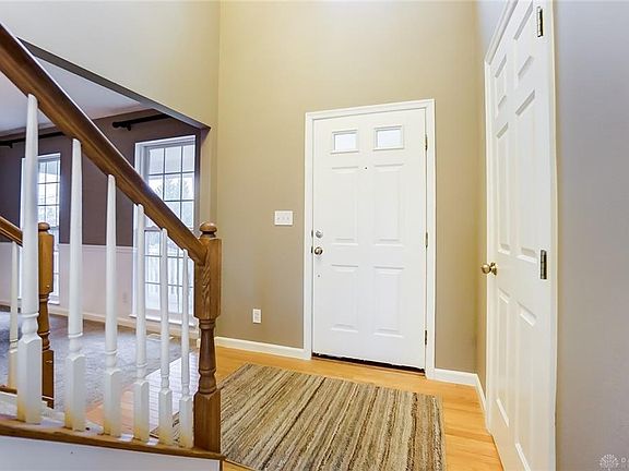 5th image of 1240 Hunt Club Dr