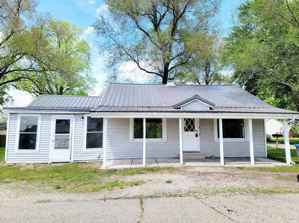 119 S 29th St, Goshen, IN 46528