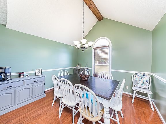 4th image of 3467 Brookfield Dr