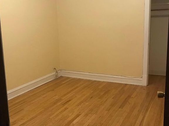 2nd image of 5143 N Kildare Ave