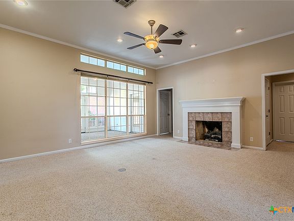 3rd image of 2802 Stratford Dr