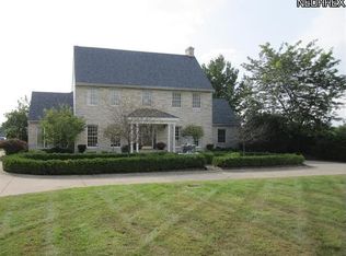 16880 Erhart Northern Rd, Valley City, OH 44280