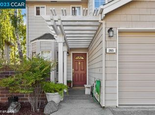 265 Hidden Creek Ct, Martinez, CA 94553