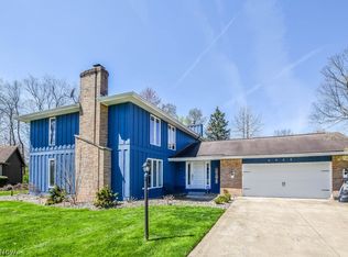 4735 Tanglewood Cir NE, Canton, OH