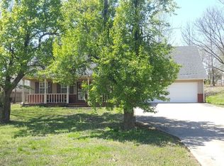 199 Brook Hollow Dr, Brighton, TN 38011