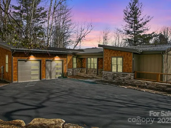 3243 Connestee Trl, Brevard, NC 28712