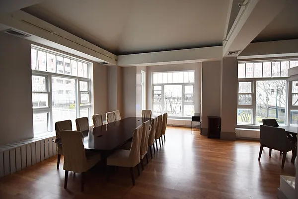 Sold by Continent Realty LLC | media 6