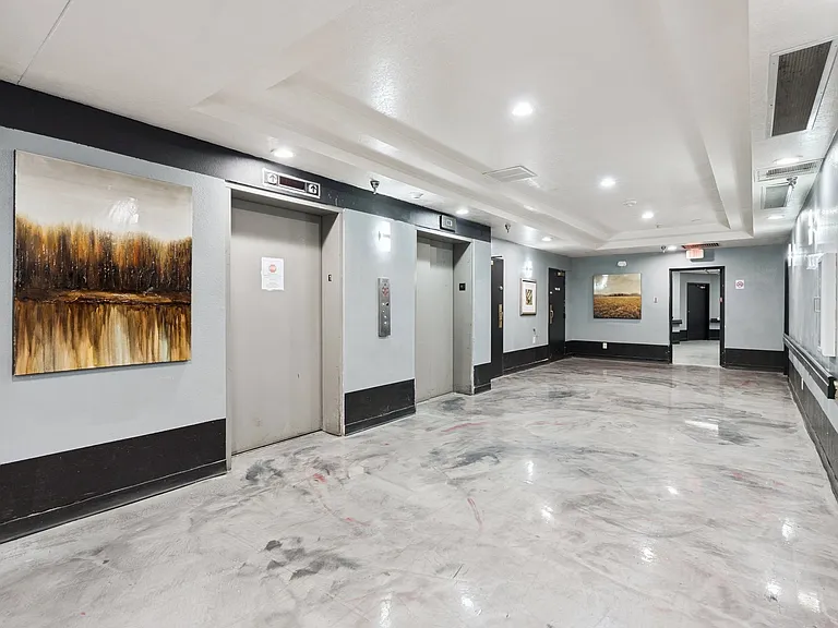 Jubilee Residences — Photo 24