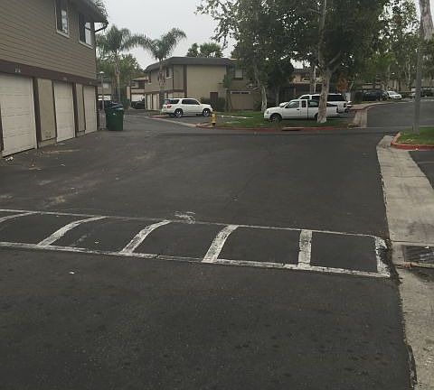 Exterior Neighborhood (street photo)