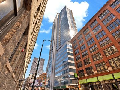 303 W Ohio St #2603, Chicago, IL, 60610