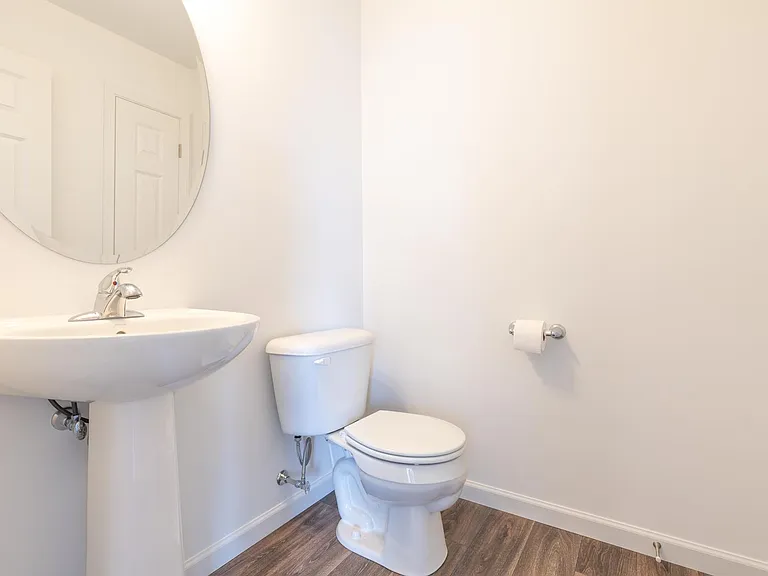 14 Meredith Way — Photo 17