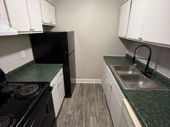 1349 Devonport Dr APT 8