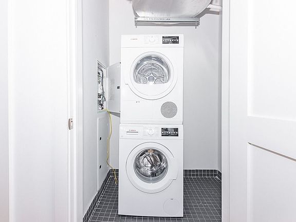 5th image of 41-21 28th St #6EX
