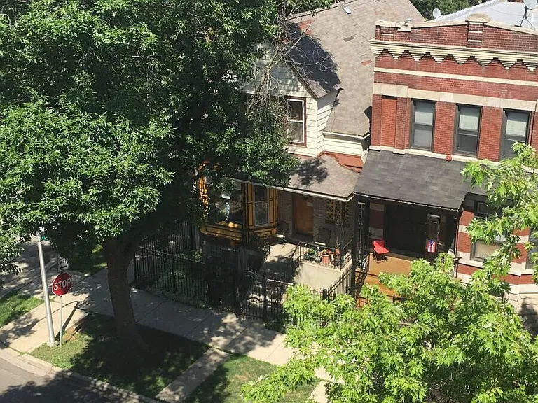 1250 N Rockwell St #3 — Photo 11