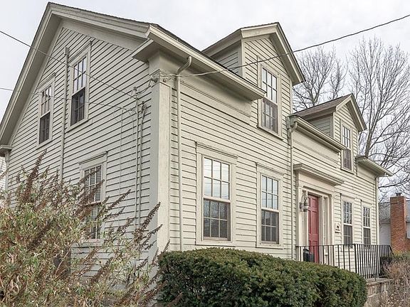 2nd image of 298 Pleasant St