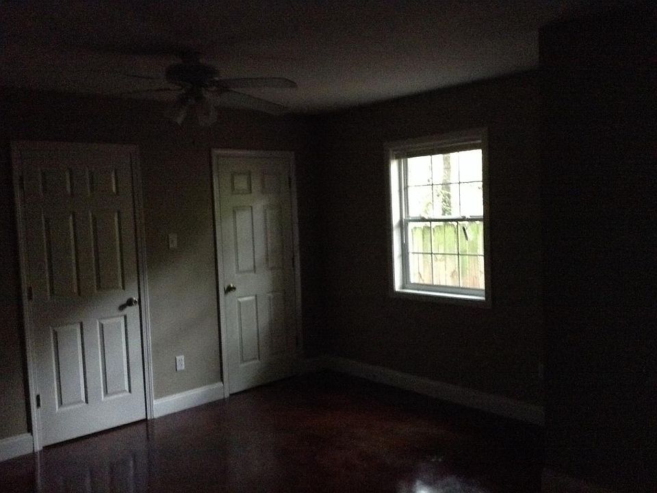 2nd image of 183 Mill Bayou Rd