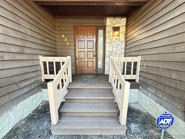 632 Dowfield Dr — Photo 5