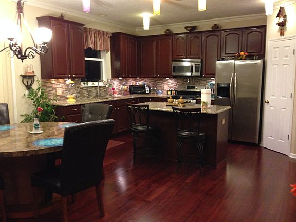 2nd image of 10909 Alamosa Dr